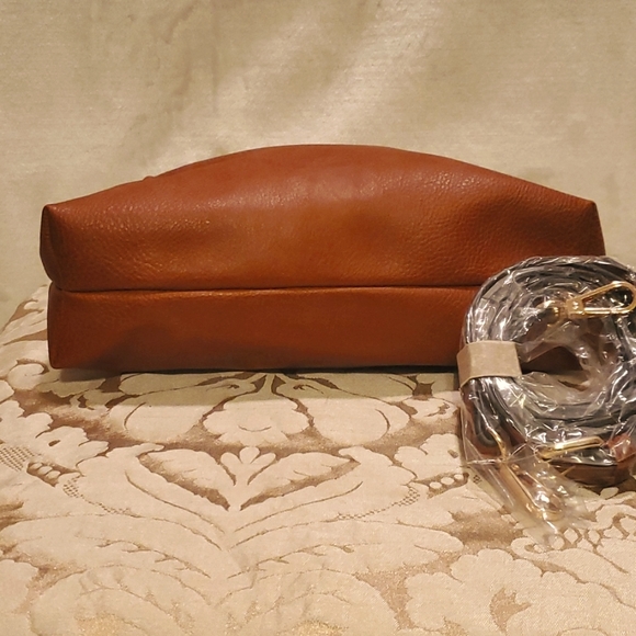 Fashion Handbag 2 in 1 Large and Spacious ~ NWT - Picture 7 of 16